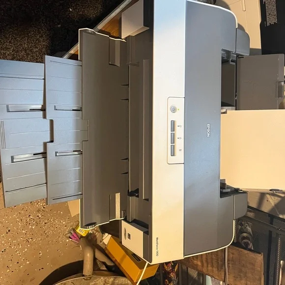 I am selling an epson workforce 1100 wide format printer